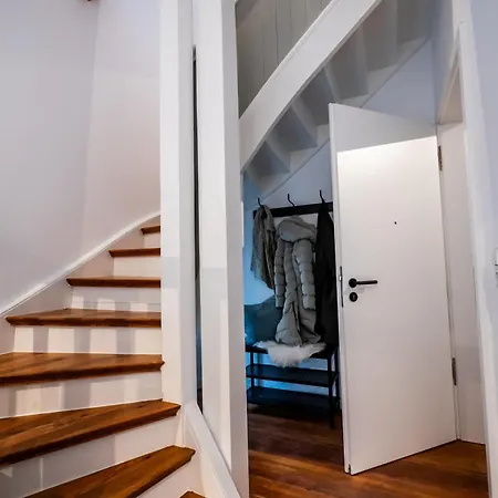 Apartment 5 - Mega Saniertes Im Dankmalschutz - Nur Kurze Zeit Verfügbar *